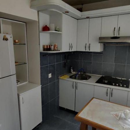 Budget One Room Apartment バクー エクステリア 写真